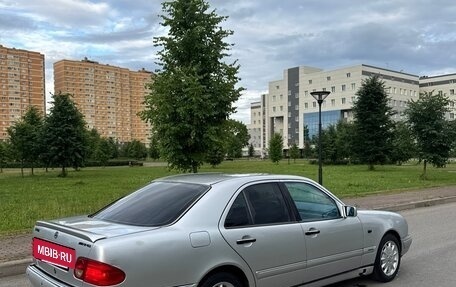 Mercedes-Benz E-Класс, 1998 год, 275 000 рублей, 5 фотография