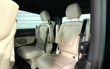 Mercedes-Benz V-Класс, 2025 год, 13 600 000 рублей, 3 фотография