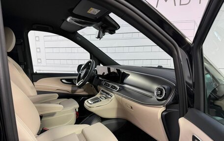 Mercedes-Benz V-Класс, 2025 год, 13 600 000 рублей, 22 фотография