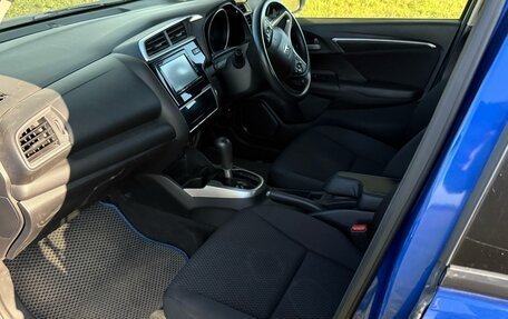 Honda Fit III, 2017 год, 950 000 рублей, 4 фотография