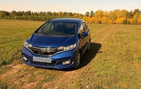Honda Fit III, 2017 год, 950 000 рублей, 10 фотография