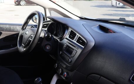 KIA cee'd III, 2013 год, 860 000 рублей, 20 фотография