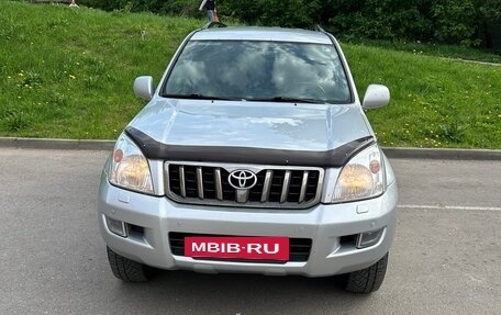 Toyota Land Cruiser Prado 120 рестайлинг, 2008 год, 2 290 000 рублей, 7 фотография