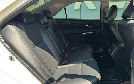 Toyota Camry, 2018 год, 2 399 000 рублей, 7 фотография