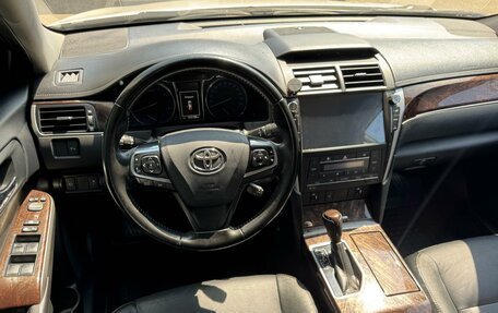 Toyota Camry, 2018 год, 2 399 000 рублей, 6 фотография