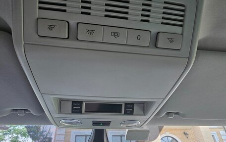 Volkswagen Multivan T6 рестайлинг, 2017 год, 4 200 000 рублей, 10 фотография