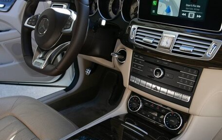 Mercedes-Benz CLS, 2016 год, 3 950 000 рублей, 19 фотография