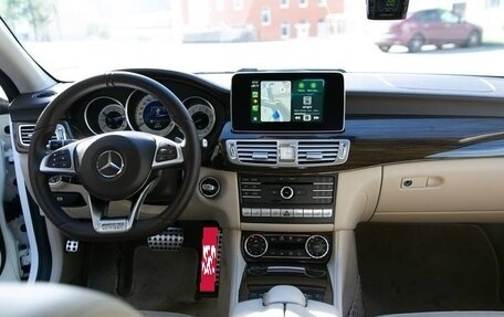 Mercedes-Benz CLS, 2016 год, 3 950 000 рублей, 16 фотография