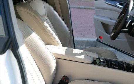 Mercedes-Benz CLS, 2016 год, 3 950 000 рублей, 21 фотография