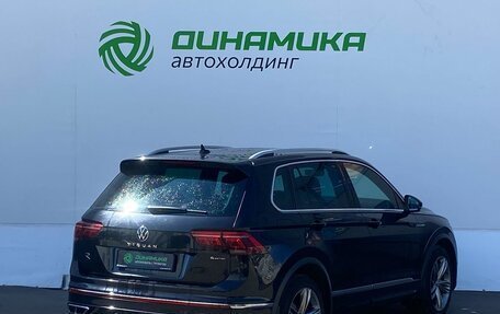 Volkswagen Tiguan II, 2021 год, 3 550 000 рублей, 5 фотография
