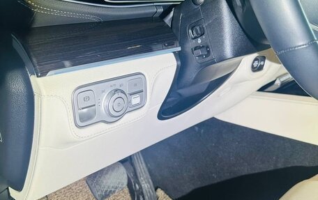 Mercedes-Benz GLE, 2023 год, 7 800 000 рублей, 22 фотография