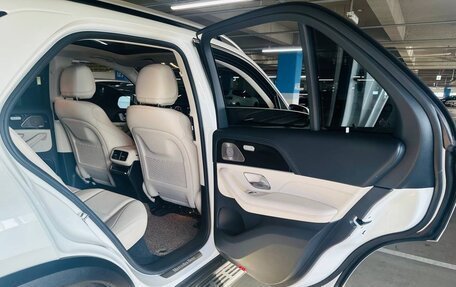 Mercedes-Benz GLE, 2023 год, 7 800 000 рублей, 31 фотография