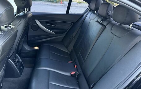 BMW 3 серия, 2018 год, 2 225 000 рублей, 17 фотография