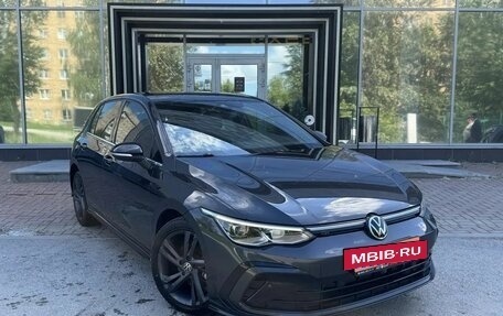 Volkswagen Golf VIII, 2020 год, 2 690 000 рублей, 3 фотография