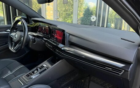 Volkswagen Golf VIII, 2020 год, 2 690 000 рублей, 13 фотография