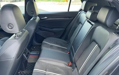 Volkswagen Golf VIII, 2020 год, 2 690 000 рублей, 31 фотография