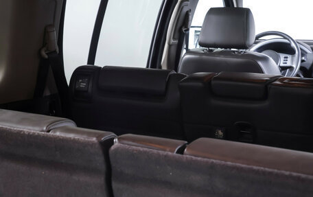 Nissan Pathfinder, 2011 год, 1 099 000 рублей, 11 фотография