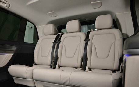 Mercedes-Benz V-Класс, 2026 год, 13 950 000 рублей, 25 фотография