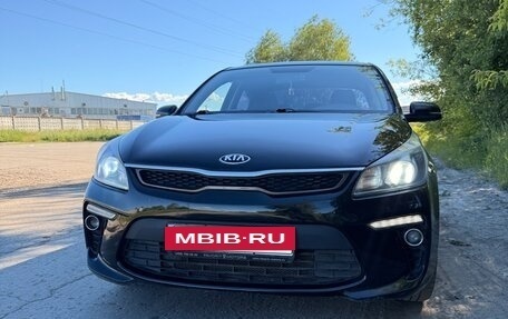 KIA Rio IV, 2017 год, 1 300 000 рублей, 2 фотография