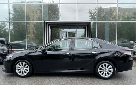 Toyota Camry, 2021 год, 2 424 000 рублей, 10 фотография