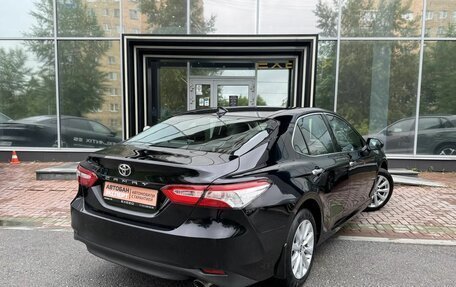 Toyota Camry, 2021 год, 2 424 000 рублей, 7 фотография