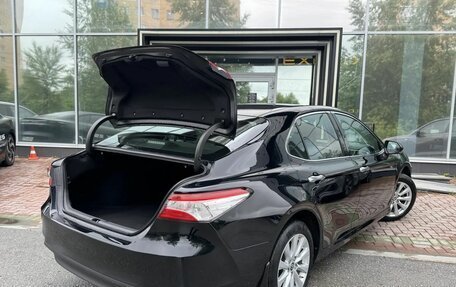 Toyota Camry, 2021 год, 2 424 000 рублей, 8 фотография