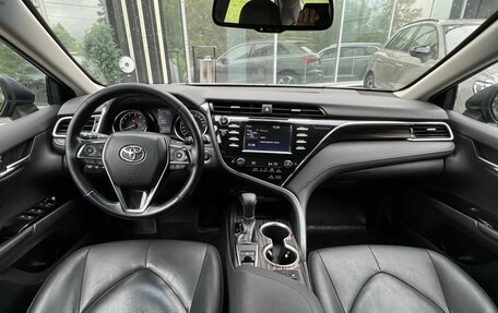 Toyota Camry, 2021 год, 2 424 000 рублей, 13 фотография