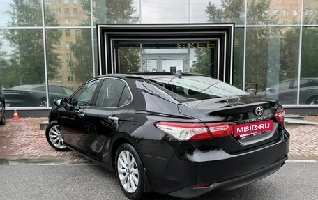 Toyota Camry, 2021 год, 2 424 000 рублей, 5 фотография