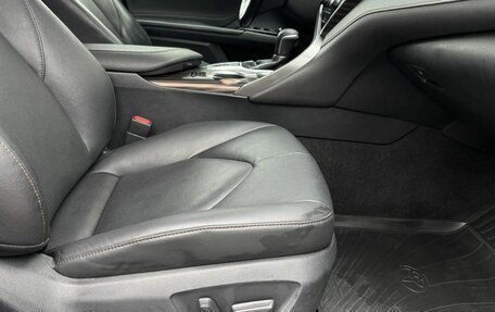 Toyota Camry, 2021 год, 2 424 000 рублей, 17 фотография
