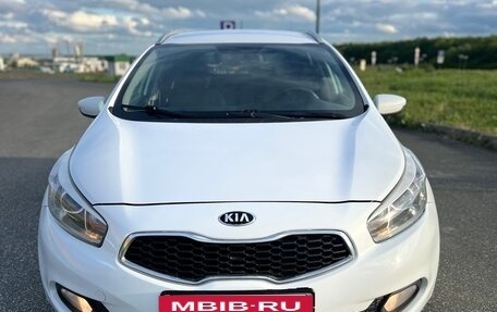 KIA cee'd III, 2013 год, 985 000 рублей, 2 фотография