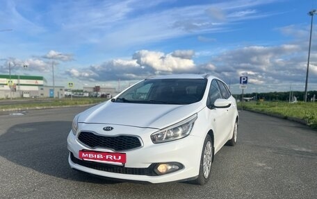 KIA cee'd III, 2013 год, 985 000 рублей, 3 фотография