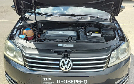 Volkswagen Passat B7, 2012 год, 1 050 000 рублей, 13 фотография