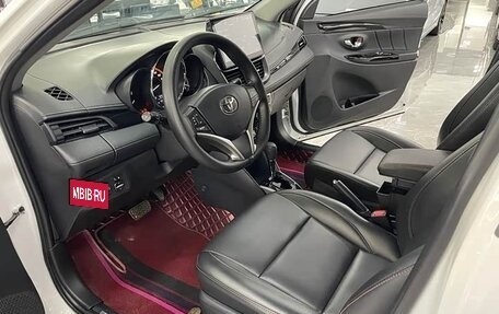 Toyota Yaris XP150 рестайлинг, 2022 год, 1 267 010 рублей, 14 фотография
