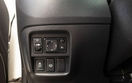 Nissan Juke II, 2013 год, 890 000 рублей, 33 фотография