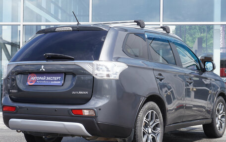 Mitsubishi Outlander III рестайлинг 3, 2014 год, 1 295 000 рублей, 5 фотография