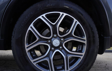 Mitsubishi Outlander III рестайлинг 3, 2014 год, 1 295 000 рублей, 23 фотография