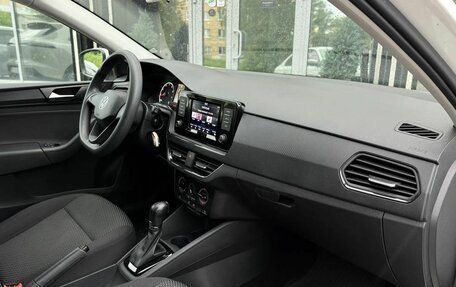 Volkswagen Polo VI (EU Market), 2021 год, 1 619 000 рублей, 16 фотография