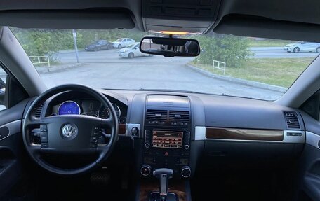 Volkswagen Touareg III, 2008 год, 1 010 000 рублей, 17 фотография