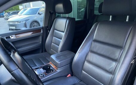 Volkswagen Touareg III, 2008 год, 1 010 000 рублей, 34 фотография