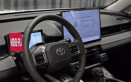 Toyota RAV4, 2026 год, 3 999 000 рублей, 12 фотография