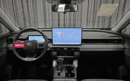 Toyota RAV4, 2026 год, 3 999 000 рублей, 13 фотография