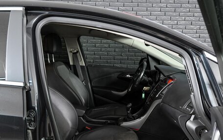 Opel Astra J, 2011 год, 650 000 рублей, 12 фотография