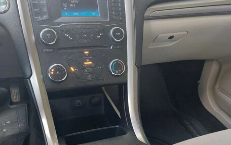 Ford Fusion (North America) II, 2016 год, 1 220 000 рублей, 11 фотография