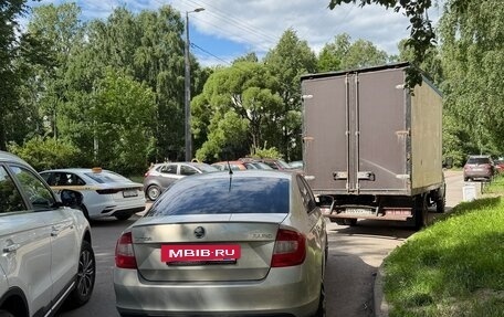 Skoda Rapid I, 2014 год, 700 000 рублей, 3 фотография