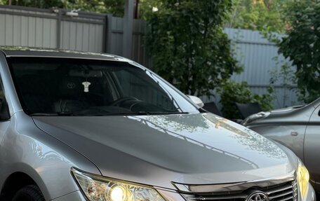 Toyota Camry, 2012 год, 1 600 000 рублей, 7 фотография