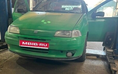 Fiat Punto III Punto Evo рестайлинг, 1997 год, 100 000 рублей, 9 фотография