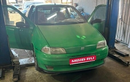 Fiat Punto III Punto Evo рестайлинг, 1997 год, 100 000 рублей, 3 фотография