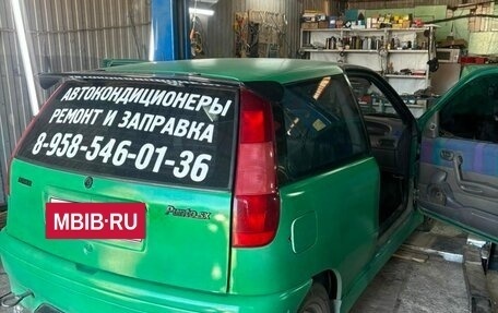 Fiat Punto III Punto Evo рестайлинг, 1997 год, 100 000 рублей, 2 фотография