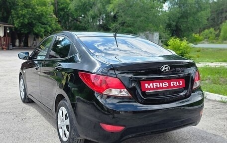 Hyundai Solaris II рестайлинг, 2014 год, 780 000 рублей, 5 фотография