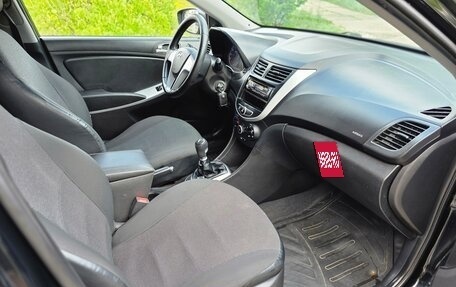 Hyundai Solaris II рестайлинг, 2014 год, 780 000 рублей, 16 фотография
